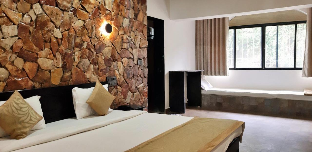 เฆียร ไลอ้อน พอว์ รีสอร์ต พร้อมสระว่ายน้ำ Hotel ชาซันเกอร์ ภายนอก รูปภาพ