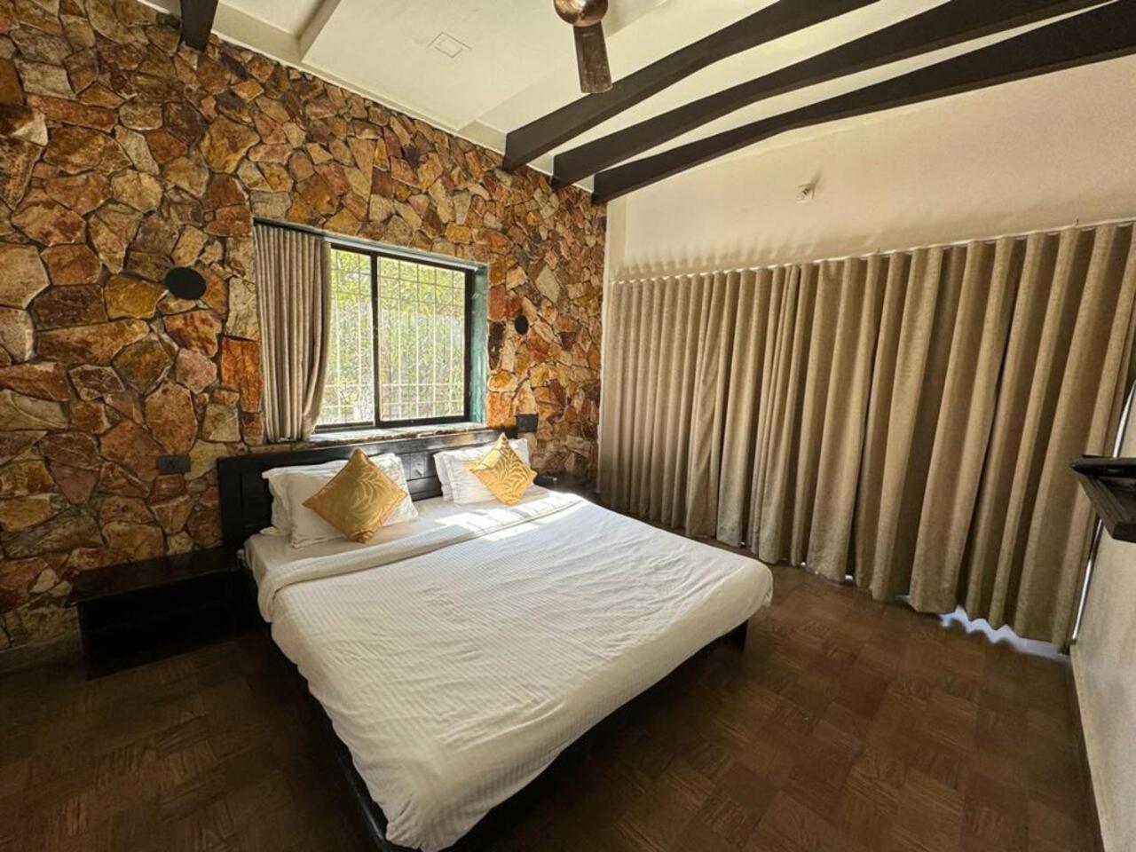 เฆียร ไลอ้อน พอว์ รีสอร์ต พร้อมสระว่ายน้ำ Hotel ชาซันเกอร์ ภายนอก รูปภาพ