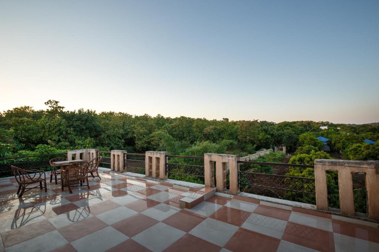 เฆียร ไลอ้อน พอว์ รีสอร์ต พร้อมสระว่ายน้ำ Hotel ชาซันเกอร์ ภายนอก รูปภาพ